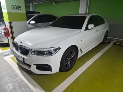 BMW 5-Series 2018, 95200 км, за 16082.45 USD
