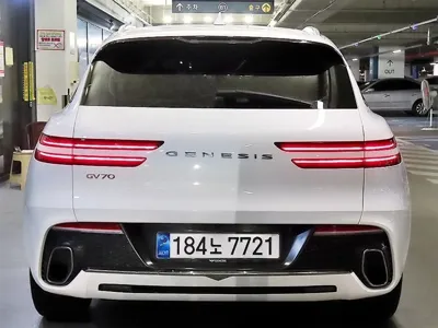 Genesis GV70 2021, 178939 км, за 16870.16 USD