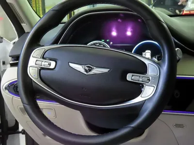 Genesis GV70 2021, 178939 км, за 16870.16 USD - фото 8