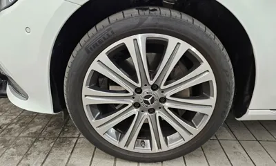 Mercedes-Benz E-Class 2023, 44999 км, за 34687.81 USD