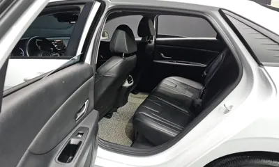 Hyundai Avante 2021, 46926 км, за 11851.27 USD - фото 19