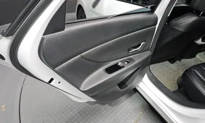 Hyundai Avante 2021, 46926 км, за 11851.27 USD - фото 25