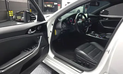 Kia Stinger 2018, 118927 км, за 10076.05 USD - фото 10