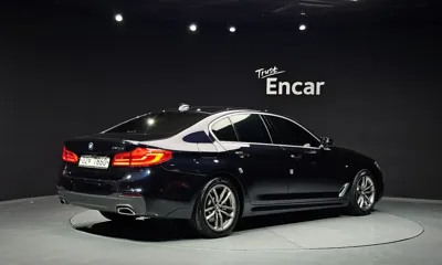 BMW 5-Series 2018, 89006 км, за 17980.47 USD