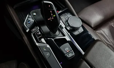 BMW 5-Series 2018, 89006 км, за 17972.25 USD - фото 9