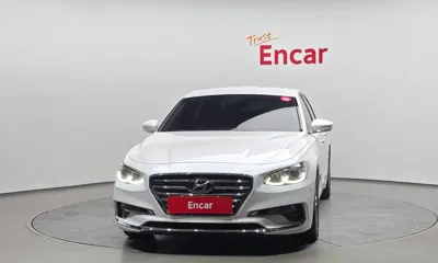 Hyundai Grandeur 2018, 84163 км, за 9432.74 USD
