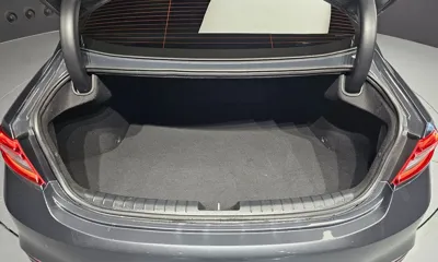 Hyundai Grandeur 2017, 83198 км, за 8595.43 USD - фото 20