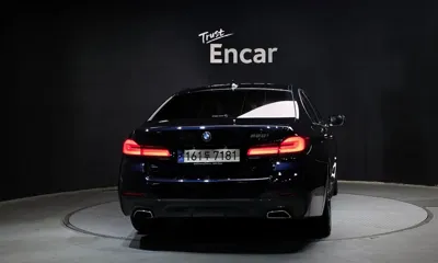 BMW 5-Series 2021, 79500 км, за 23387.63 USD
