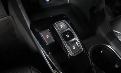 Hyundai Sonata 2023, 30098 км, за 22345.29 USD - фото 9