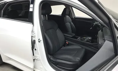 Kia K5 2024, 37830 км, за 16221.51 USD - фото 12