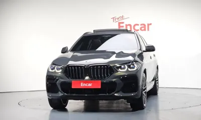 BMW X6 2022, 32062 км, за 65006.8 USD