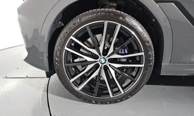 BMW X6 2022, 32062 км, за 65006.8 USD