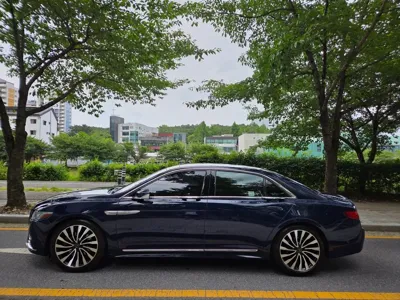 Lincoln Continental 2017, 109767 км, за 11896.24 USD - фото 17