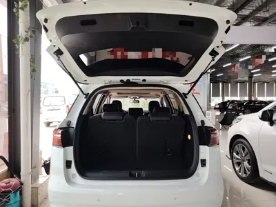 BYD MAX 2022, 65199 км, за 5972.12 USD - фото 19