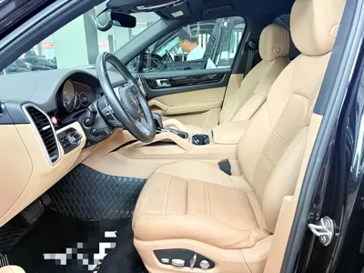 Porsche Cayenne 2018, 66000 км, за 42744.07 USD