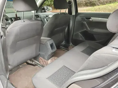 Volkswagen Lavida 2016, 110000 км, за 2622.7 USD