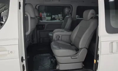 Hyundai Starex 2019, 90703 км, за 11701.22 USD - фото 26