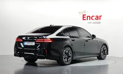 BMW 5-Series 2026, 11799 км, за 74701.33 USD