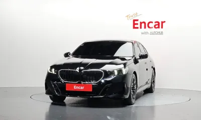 BMW 5-Series 2026, 11799 км, за 74701.33 USD