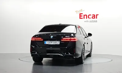BMW 5-Series 2026, 11799 км, за 74701.33 USD