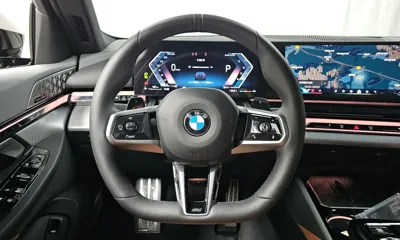 BMW 5-Series 2026, 11799 км, за 74701.33 USD - фото 13