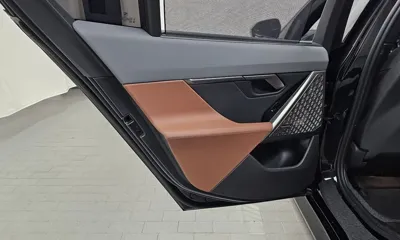 BMW 5-Series 2026, 11799 км, за 74701.33 USD - фото 25