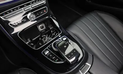 Mercedes-Benz E-Class 2018, 14919 км, за 19764.69 USD - фото 16