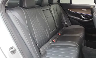 Mercedes-Benz E-Class 2018, 14919 км, за 19764.69 USD - фото 26