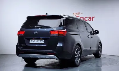 Kia Canival 2016, 129265 км, за 5590.59 USD