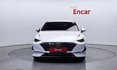 Hyundai Sonata 2020, 105614 км, за 10174.61 USD