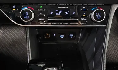 Hyundai Sonata 2020, 105614 км, за 10174.61 USD - фото 31