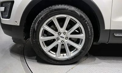 Ford Explorer 2016, 101975 км, за 8457.22 USD