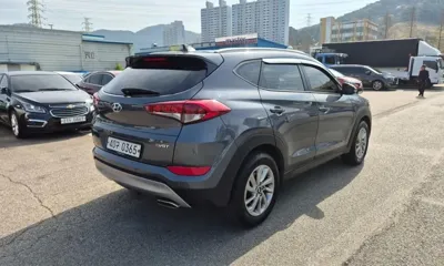 Hyundai Tucson 2017, 120398 км, за 6967.5 USD - фото 6