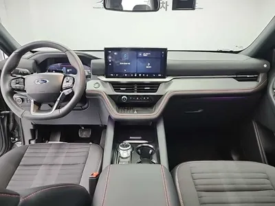 Ford Explorer 2025, 4924 км, за 34511.94 USD - фото 7