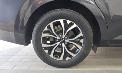 Kia Canival 2022, 118739 км, за 12406.46 USD