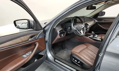 BMW 5-Series 2019, 163568 км, за 11052.57 USD - фото 10