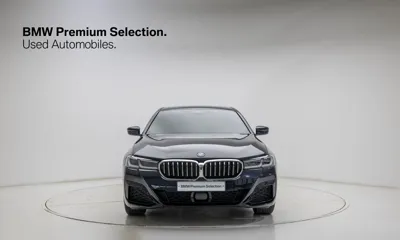 BMW 5-Series 2023, 37288 км, за 31068.24 USD