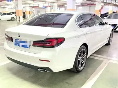 BMW 5 Series 2021, 60000 км, за 29173.82 USD - фото 7