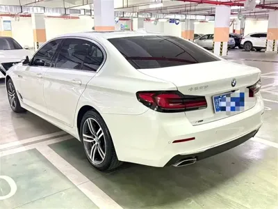 BMW 5 Series 2021, 60000 км, за 29173.82 USD - фото 8