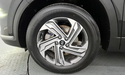 Hyundai Santafe 2023, 22757 км, за 17715.51 USD