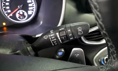 Hyundai Santafe 2023, 22757 км, за 17715.51 USD - фото 16