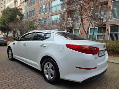 Kia K5 2014, 202017 км, за 2438.06 USD - фото 8