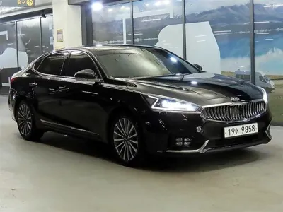 Kia K7 · 2017 год