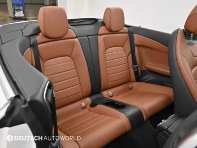 Mercedes-Benz C-Class 2017, 76108 км, за 14332.26 USD - фото 12