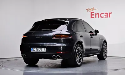 Porsche Macan 2017, 91805 км, за 25790.99 USD