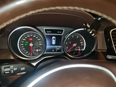 Mercedes-Benz GLE 2017, 71700 км, за 25052 USD - фото 12