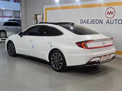 Hyundai Sonata 2020, 148574 км, за 10488.6 USD