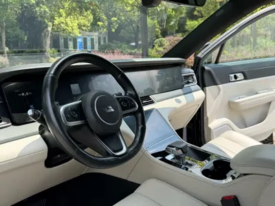 Li Auto Li ONE 2020, 80000 км, за 14643.31 USD