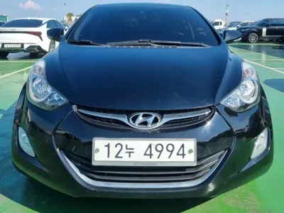 Hyundai Avante · 2012 год
