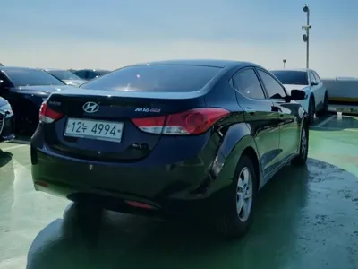 Hyundai Avante 2012, 132723 км, за 2297.49 USD